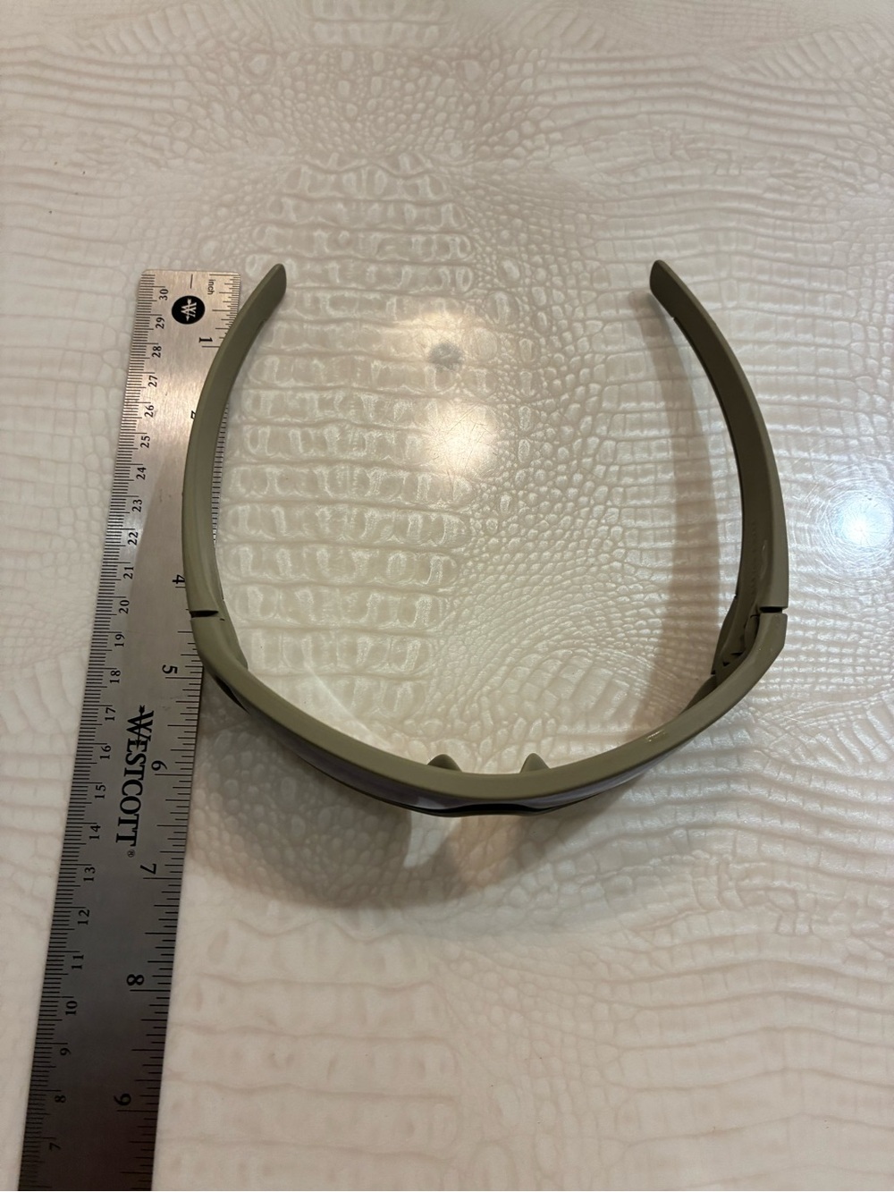 Oakley Batwolf Olive Green Frame Sunglasses - Picture 16 of 16